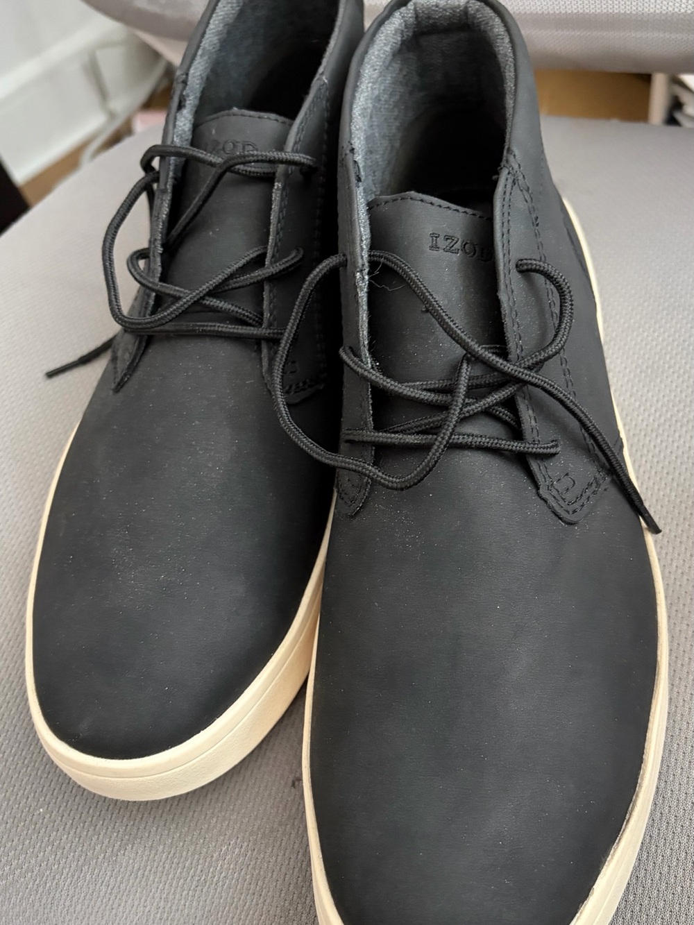 IZOD Men's Black Chukka Boot
